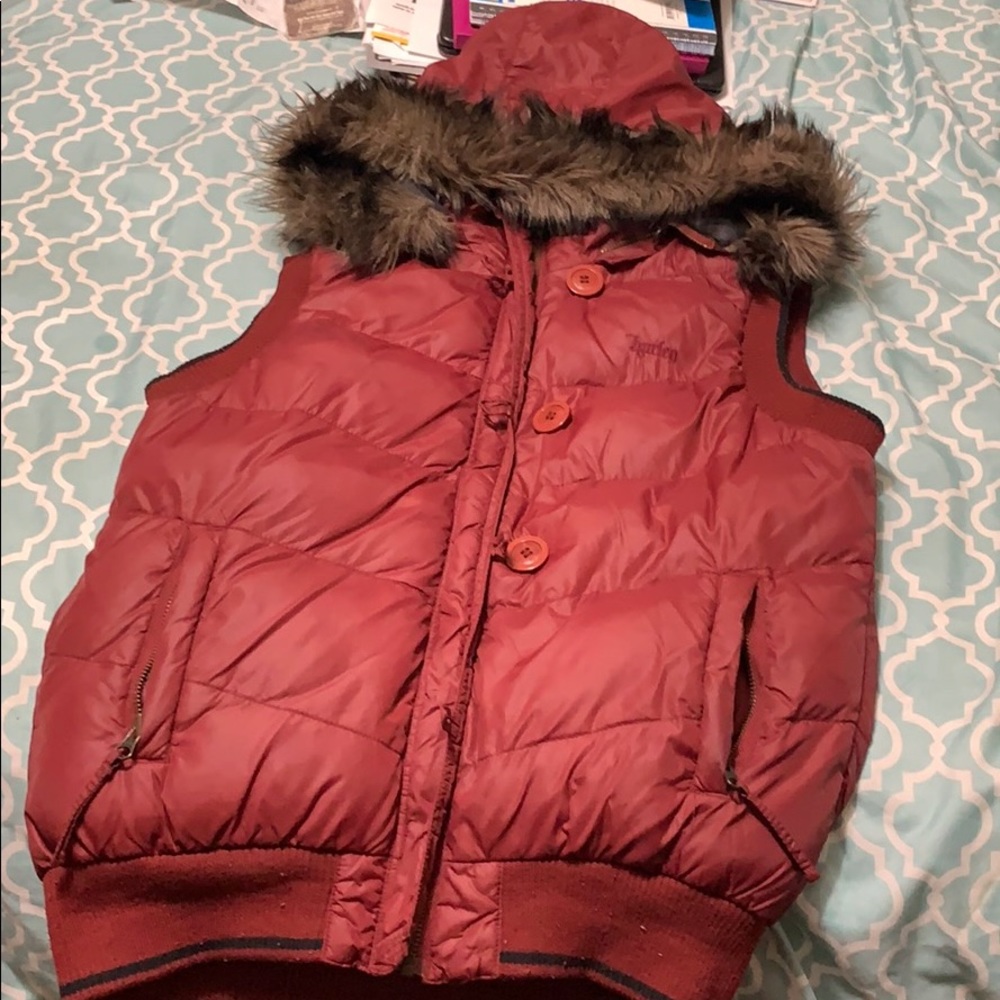 Hurley Vest with removable hood